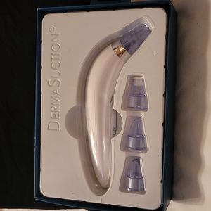 dermasuction pore cleaning skin machine